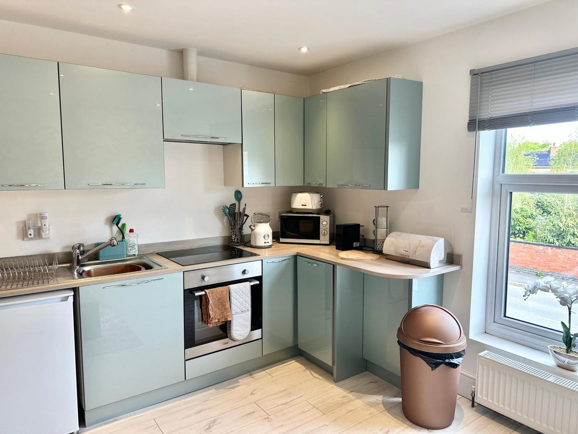 Alsager Town Centre Apartment Bagian luar foto